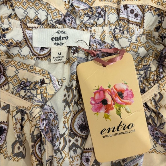 Entro NWT tasseled Paisley Dress Sz Medium Flutter Sleeve Ruffle - Picture 10 of 13